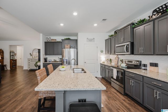 1050 MOUNTAIN LAUREL CIRCLE, Moody, AL 35004