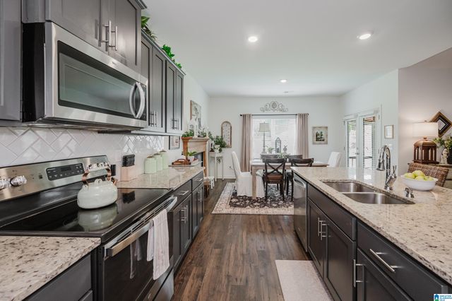 1050 MOUNTAIN LAUREL CIRCLE, Moody, AL 35004