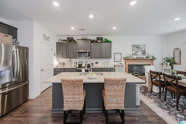 1050 MOUNTAIN LAUREL CIRCLE, Moody, AL 35004