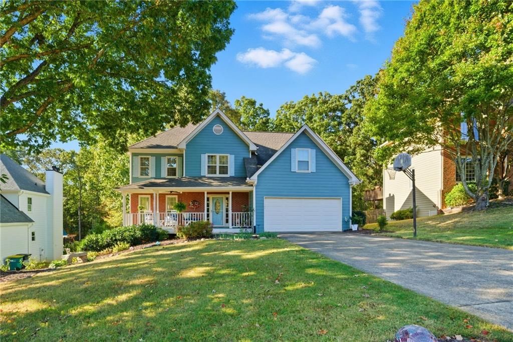 1015 Secret Cove Drive, Sugar Hill, GA 30518
