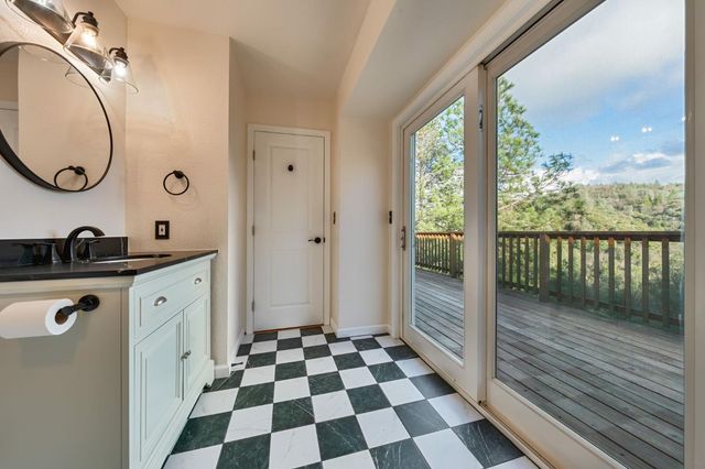 1400 Cedar Oak Rd, Placerville, CA 95667