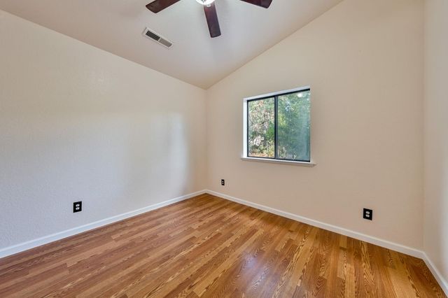 1400 Cedar Oak Rd, Placerville, CA 95667