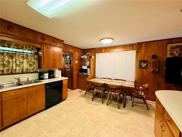 10034 Tillman Lane, Dardanelle, AR 72834