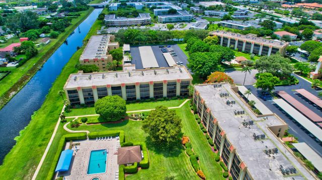 23345 Carolwood Lane 205, Boca Raton, FL 33428