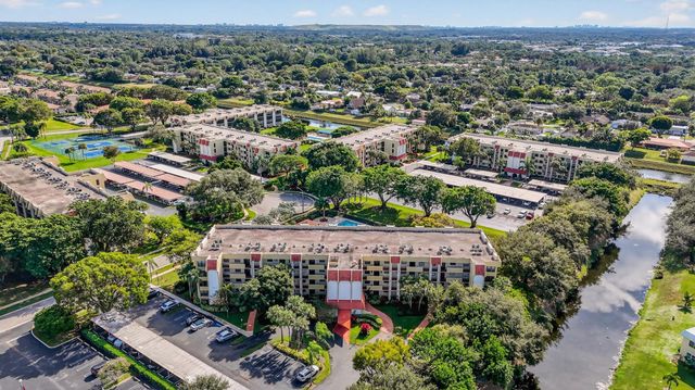 23345 Carolwood Lane 205, Boca Raton, FL 33428