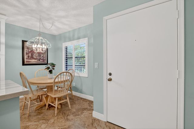 23345 Carolwood Lane 205, Boca Raton, FL 33428