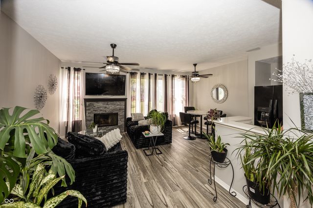 7437 Oceanline Drive, Indianapolis, IN 46214