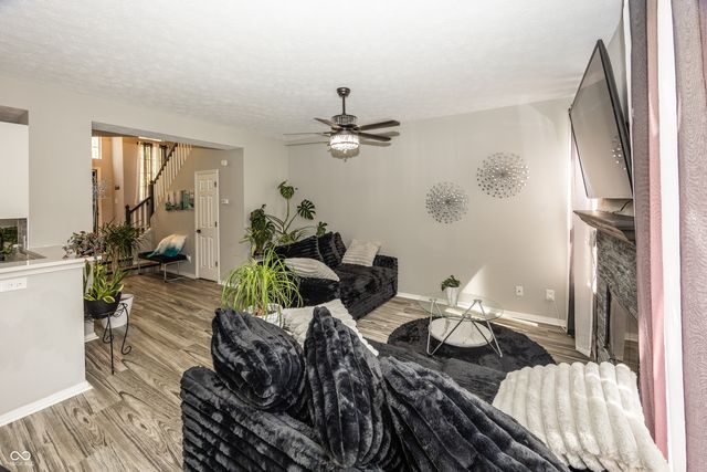 7437 Oceanline Drive, Indianapolis, IN 46214