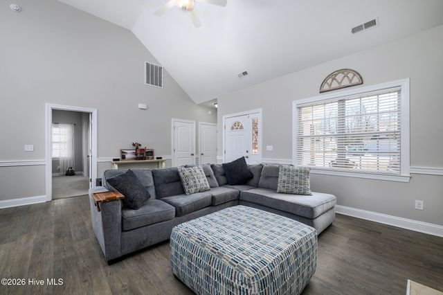 105 Fernie Lane, New Bern, NC 28560