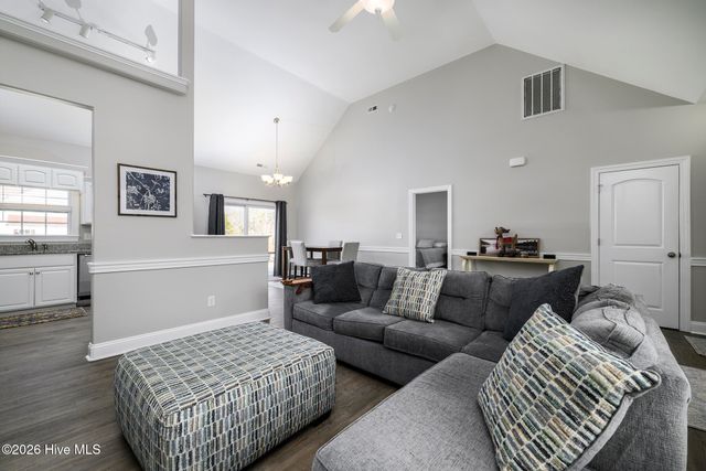 105 Fernie Lane, New Bern, NC 28560