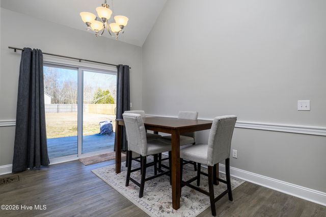 105 Fernie Lane, New Bern, NC 28560