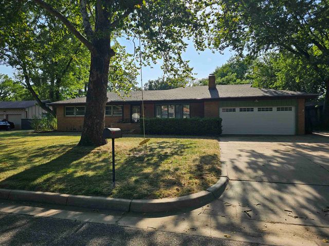 1747 N Sabin St, Wichita, KS 67212
