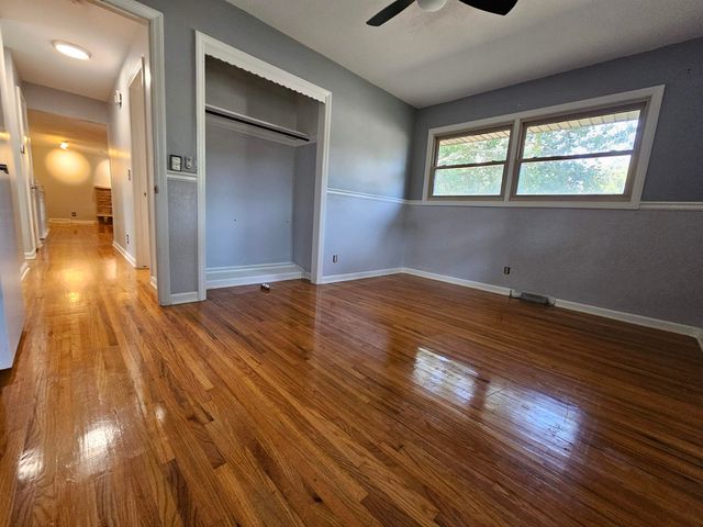 1747 N Sabin St, Wichita, KS 67212