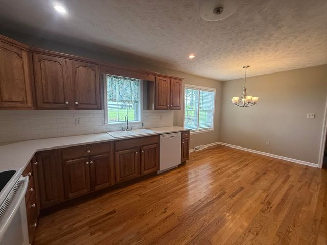 544 Hackett Pike, Richmond, KY 40475