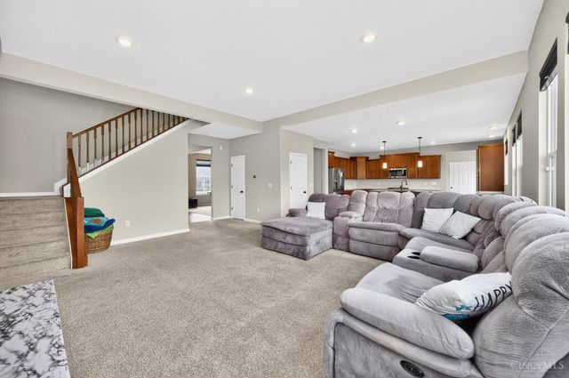 3595 Crowtrack Drive, Mason, OH 45036