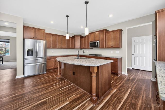 3595 Crowtrack Drive, Mason, OH 45036