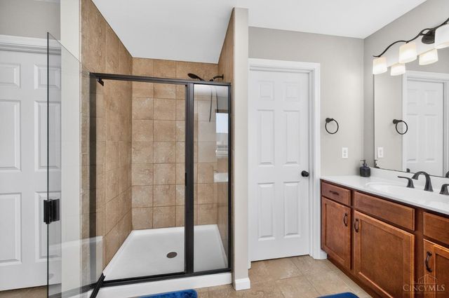 3595 Crowtrack Drive, Mason, OH 45036