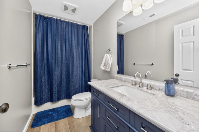 3595 Crowtrack Drive, Mason, OH 45036