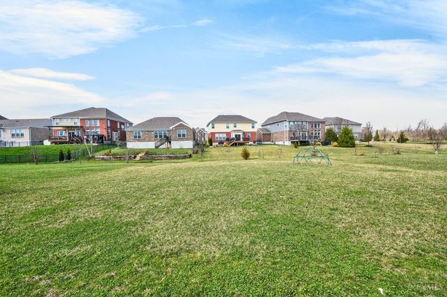 3595 Crowtrack Drive, Mason, OH 45036