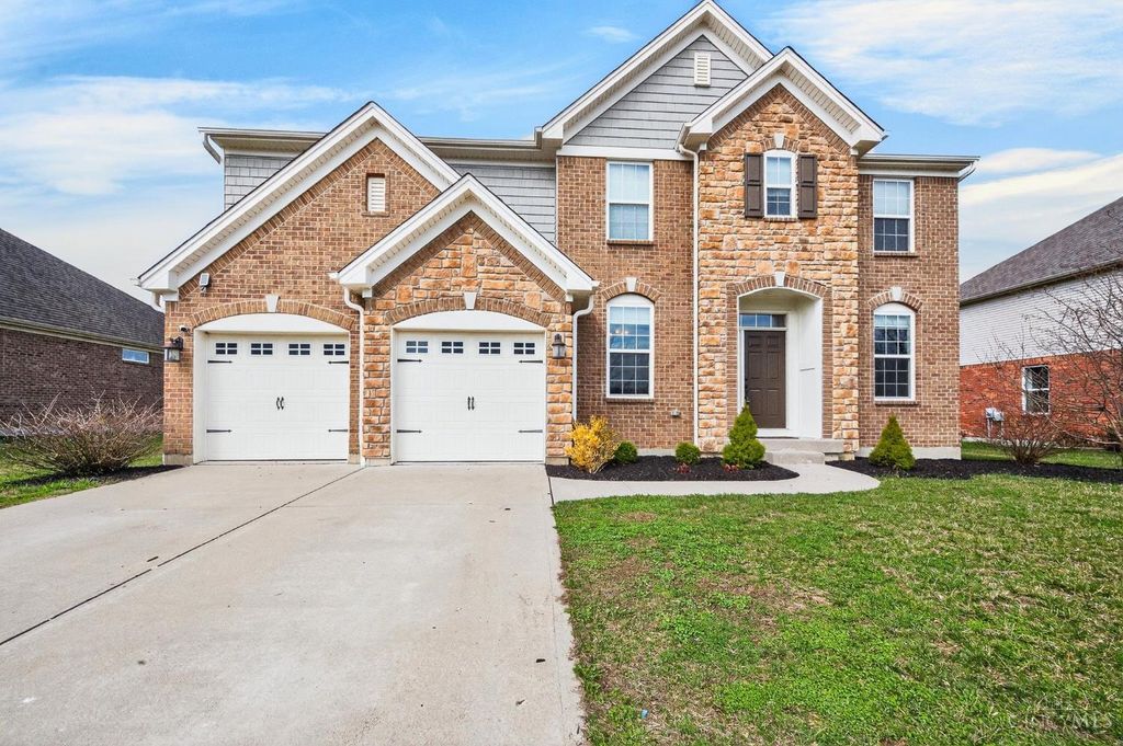 3595 Crowtrack Drive, Mason, OH 45036