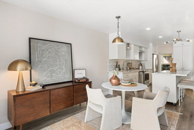 1913 Alga Rd A, Carlsbad, CA 92009