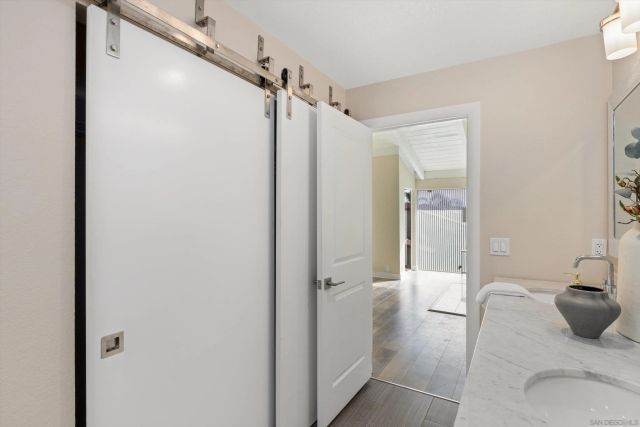 1913 Alga Rd A, Carlsbad, CA 92009