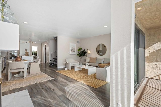 1913 Alga Rd A, Carlsbad, CA 92009