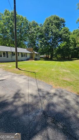 7380 Macon Road, Midland, GA 31820
