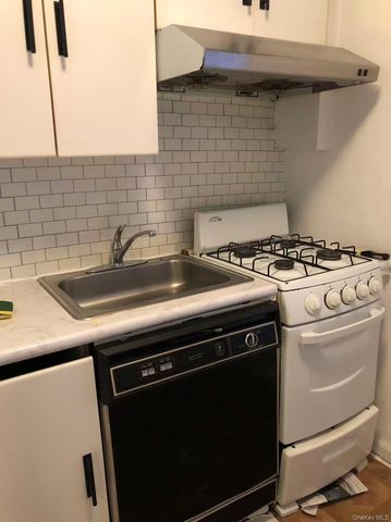 150-25 72 nd Road 1L, Kew Garden Hills, NY 11367