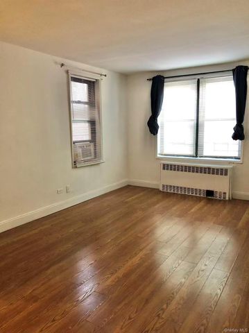 150-25 72 nd Road 1L, Kew Garden Hills, NY 11367
