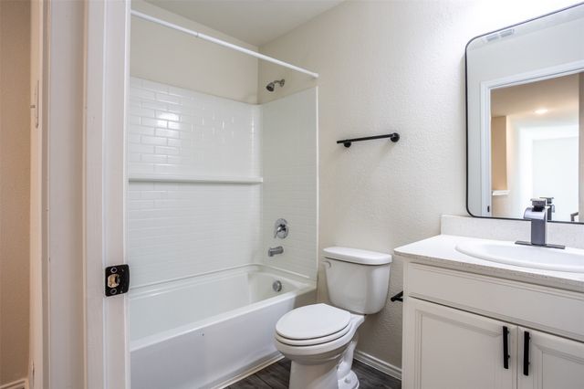 1544 Vega Drive, Forney, TX 75126