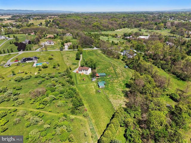 372 KERRSVILLE ROAD, Carlisle, PA 17015