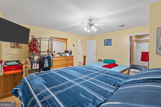 2174 Martin Way, Jonesboro, GA 30236