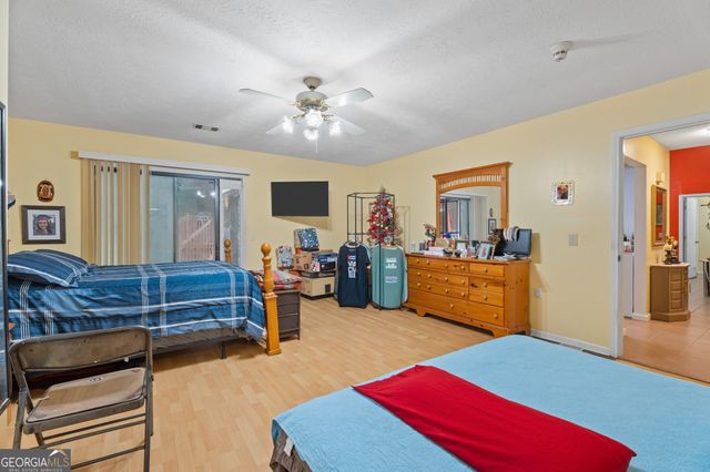 2174 Martin Way, Jonesboro, GA 30236