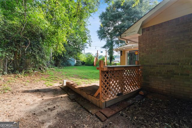2174 Martin Way, Jonesboro, GA 30236