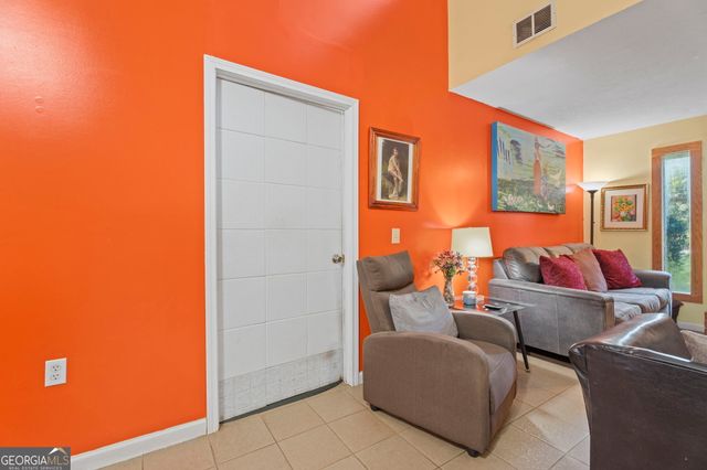 2174 Martin Way, Jonesboro, GA 30236
