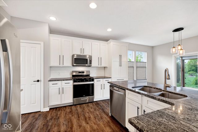 11106 Woodpark Drive, Noblesville, IN 46060