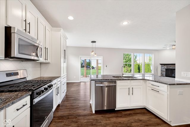 11106 Woodpark Drive, Noblesville, IN 46060