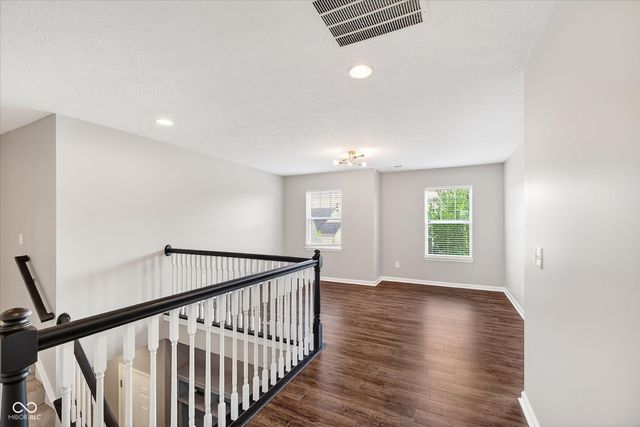 11106 Woodpark Drive, Noblesville, IN 46060