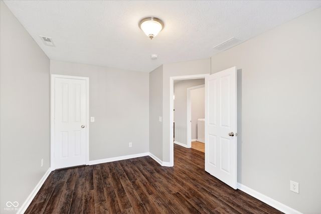 11106 Woodpark Drive, Noblesville, IN 46060