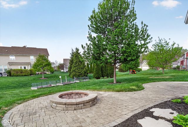 11106 Woodpark Drive, Noblesville, IN 46060