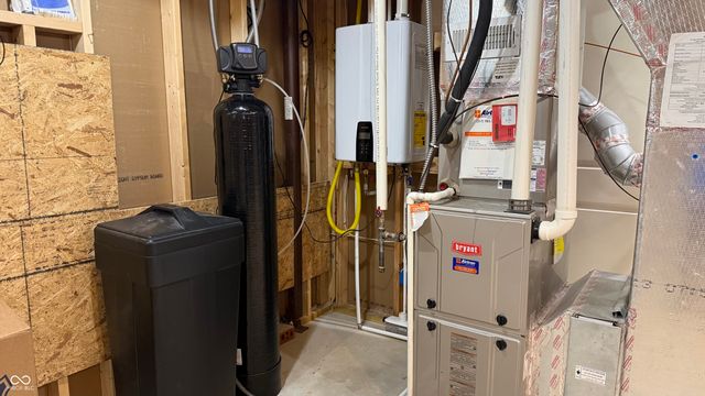 11106 Woodpark Drive, Noblesville, IN 46060