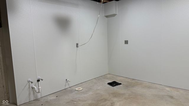 11106 Woodpark Drive, Noblesville, IN 46060