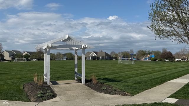 11106 Woodpark Drive, Noblesville, IN 46060