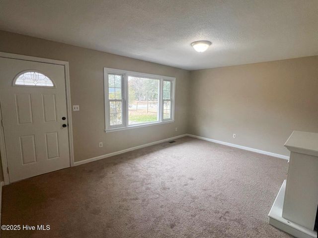 105 Forest View Drive, Havelock, NC 28532