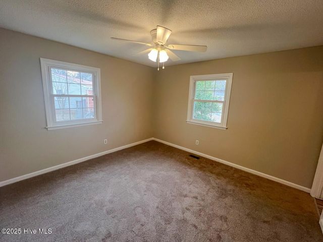 105 Forest View Drive, Havelock, NC 28532
