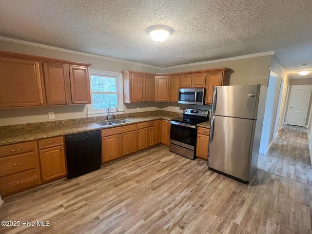 105 Forest View Drive, Havelock, NC 28532