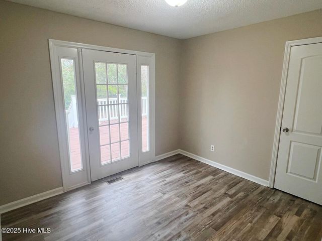 105 Forest View Drive, Havelock, NC 28532