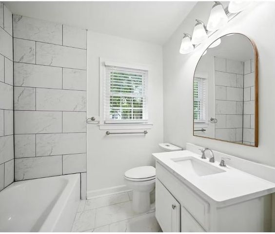 473 VAUGHN RD, Memphis, TN 38122