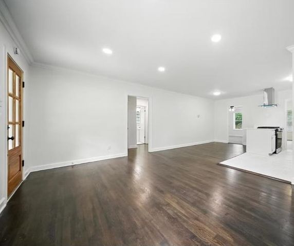 473 VAUGHN RD, Memphis, TN 38122